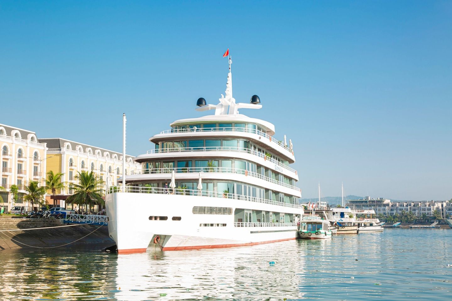 Catherine Cruise 39 Cabins Tàu ngủ đêm Vịnh Hạ Long