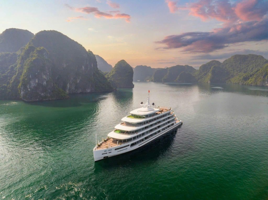 Giá du thuyền Catherine Cruise Hạ Long