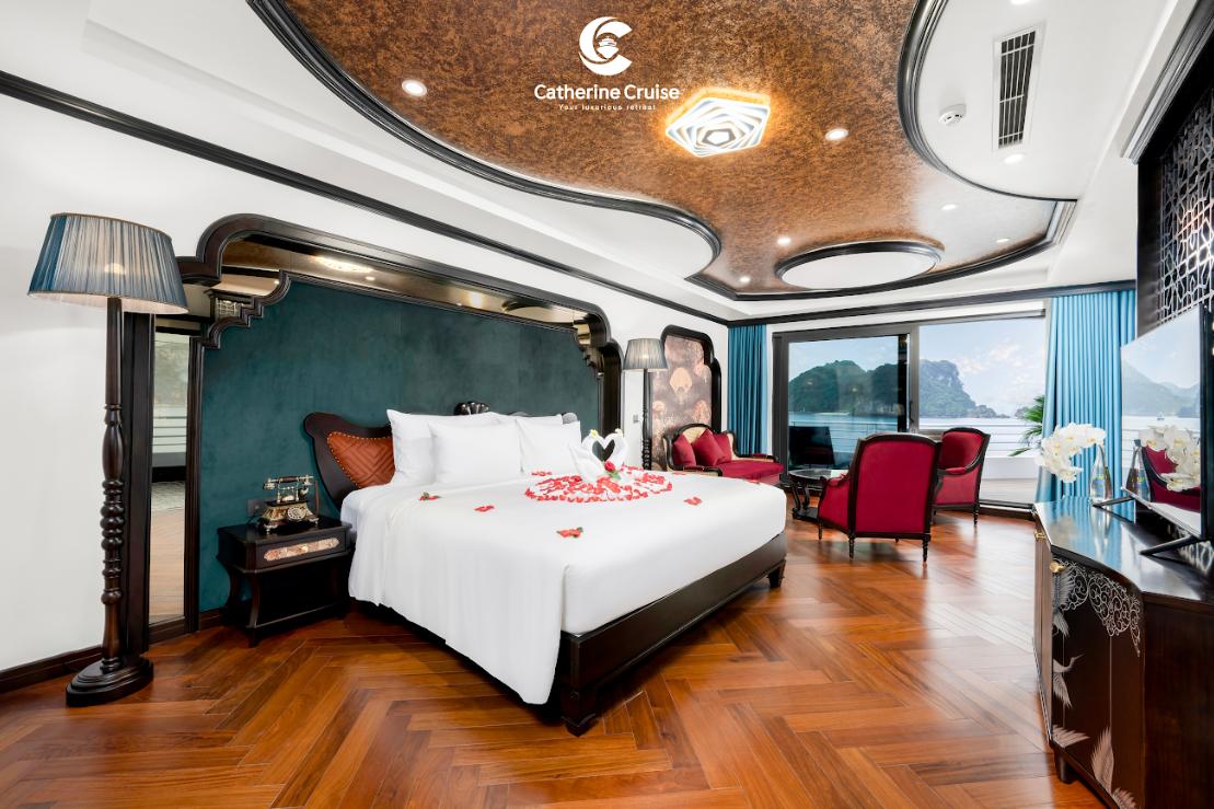 Phòng Grand Suite du thuyền Catherine Cruise